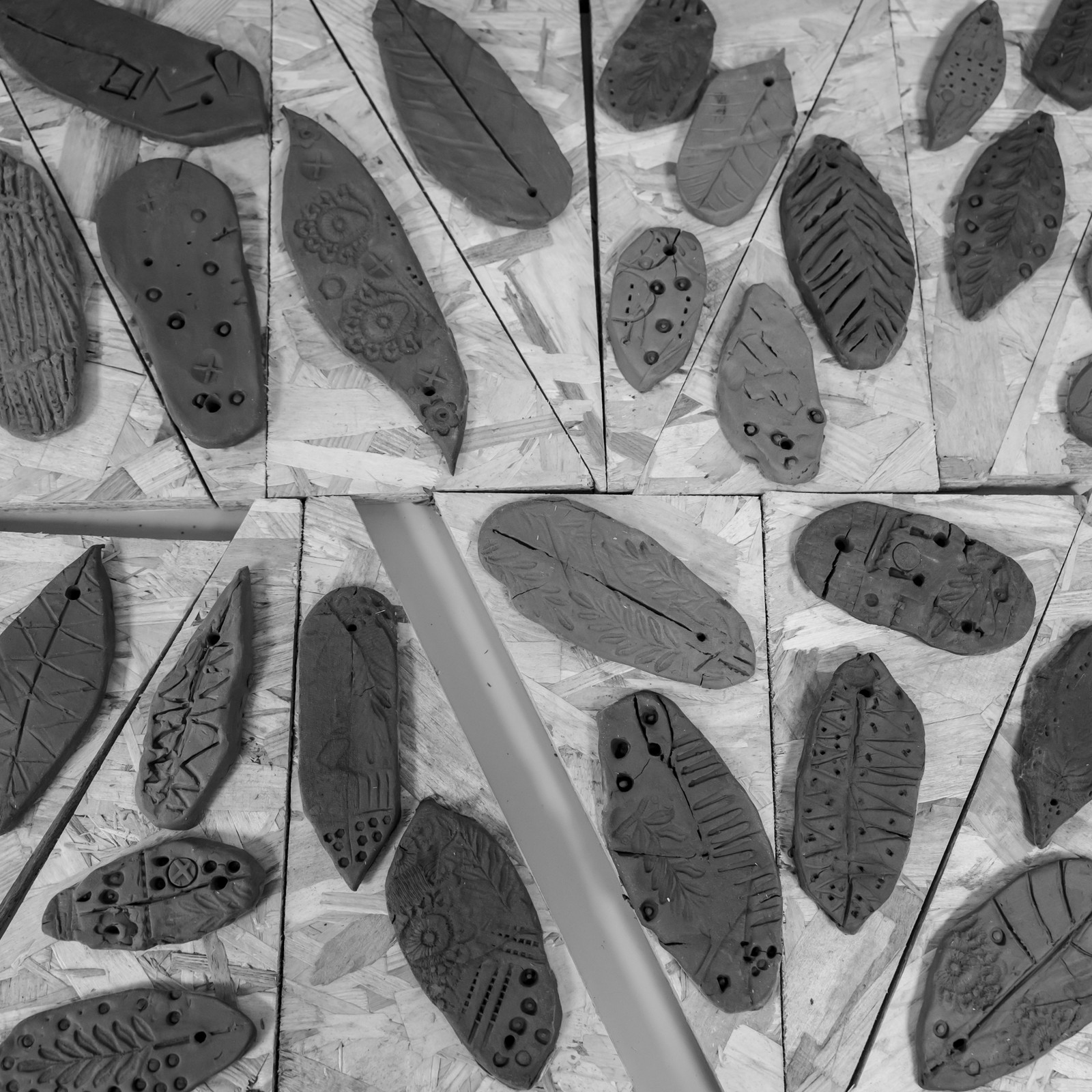 20 août 2025 : Des feuilles en argile