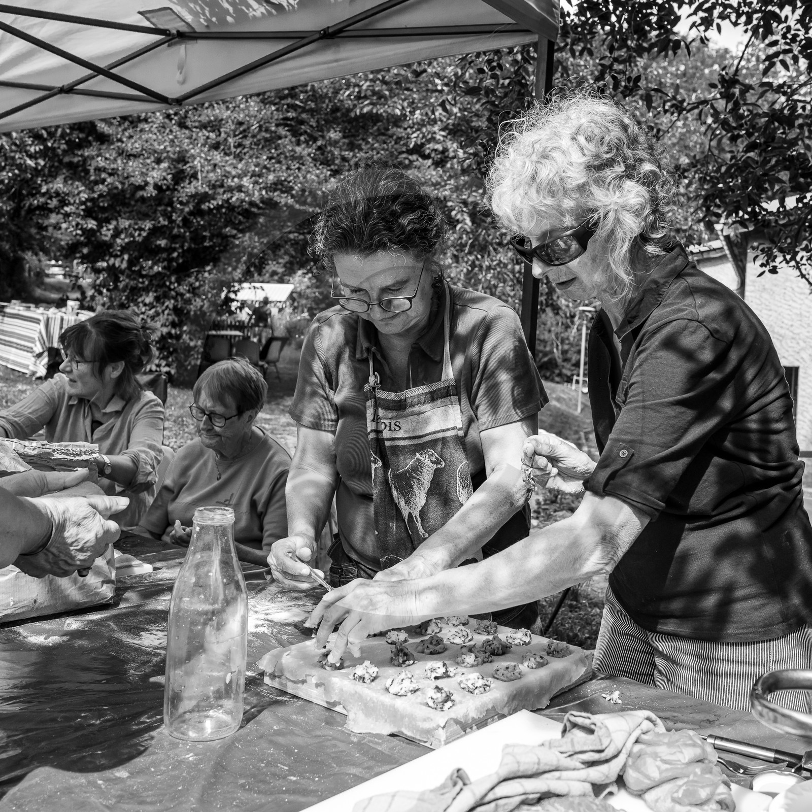 05 juillet 2023 : une cantine et des artistes