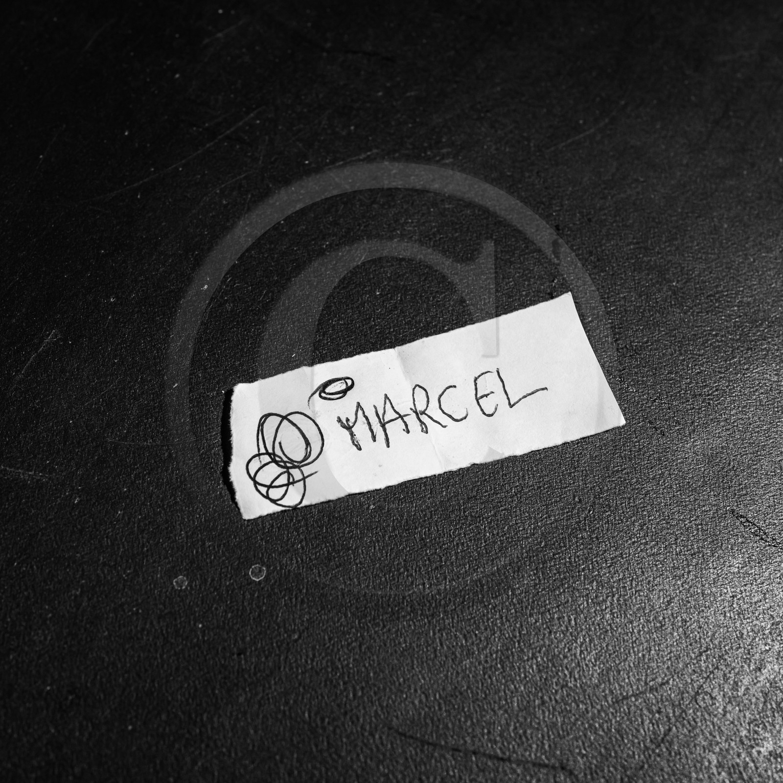 21 aout 2024 : Réalisation de Marcel Joli Coeur, l'homme de l'Ouort avec Barbara Fougnon, artiste plasticienne, et un anniversaire en chansons.