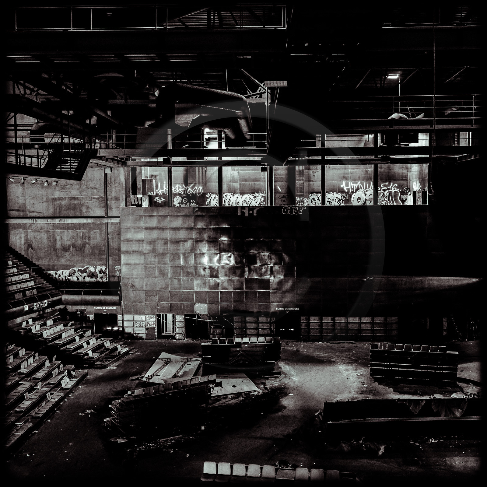 Le Stadium - Vitrolles (13)