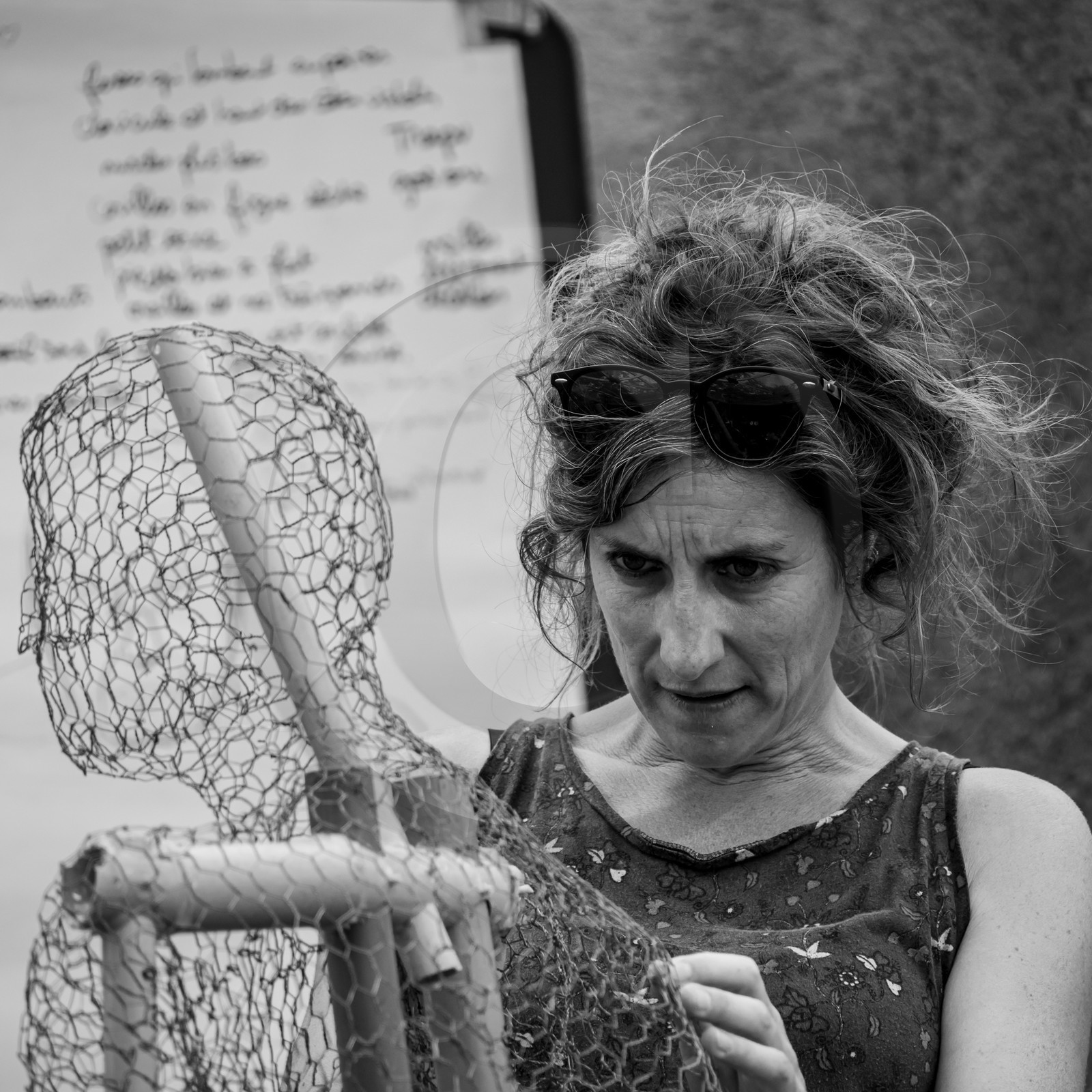 Conception et fabrication de Marcel Joli Coeur l'homme de l'Ouort, avec Barbara Fougnon, artiste plasticienne, dans le cadre de son projet de forêt d'hommes