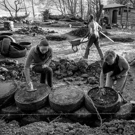 Permaculture - Construction d'une serre bioclimatique semi-enterrée