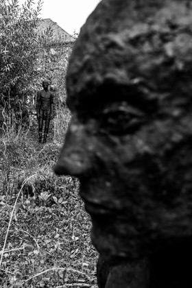 Exposition La forêt d'hommes, une création de Barbara Fougnon, artiste plasticienne
