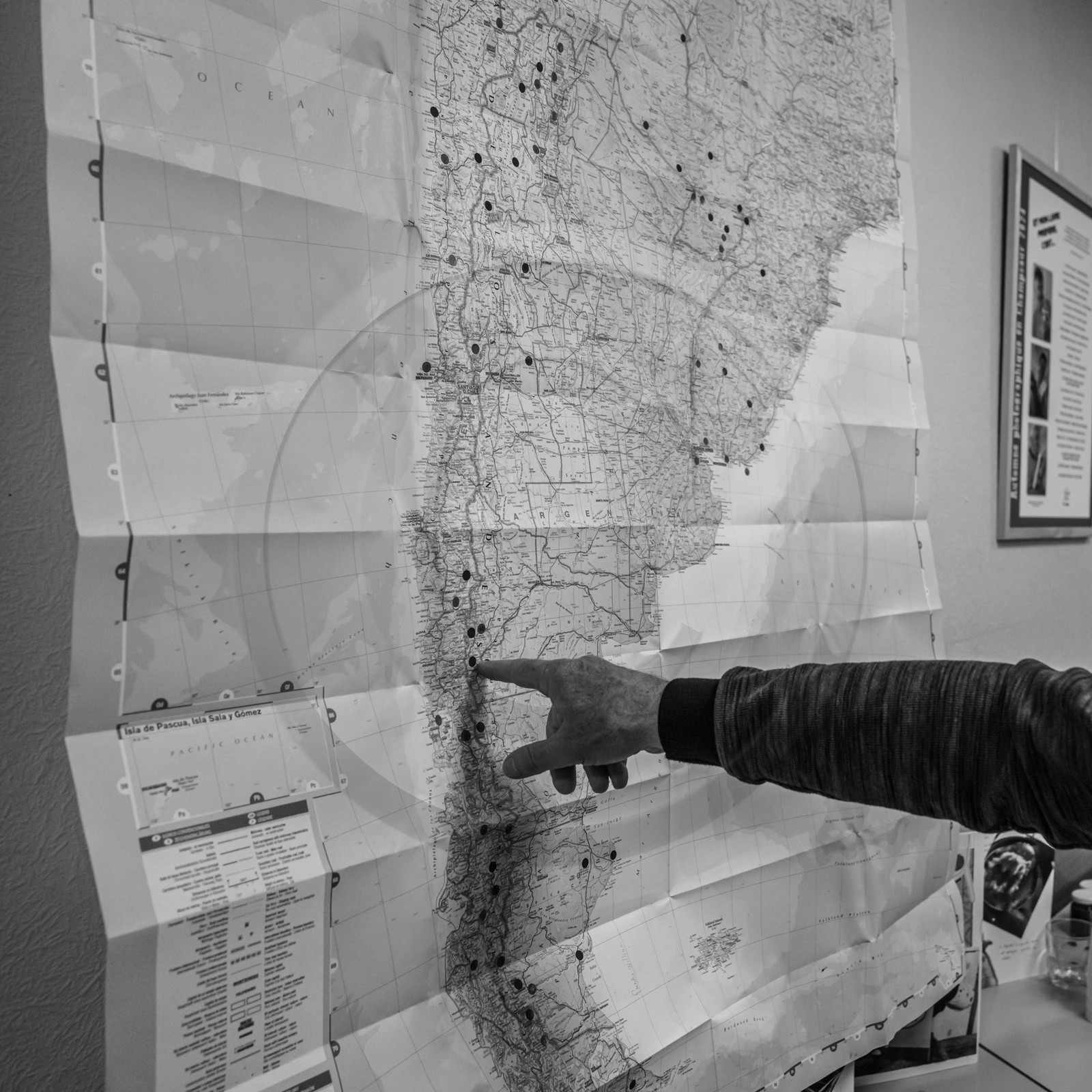 Broderies sur les photographies de Denis Lebioda, jeux, panneaux mon livre préféré, voyage en amérique latine de Claudine et Denis Meyer