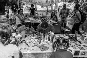 14 aout 2024 : Les ateliers créatifs proposés par l'Ouort au festival  l'Echo des Mots à Saint-Jean-Saint-Nicolas