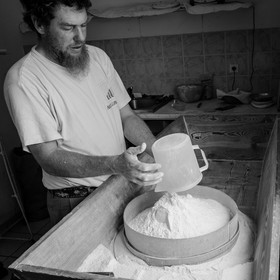 Julien Escallier, paysan boulanger