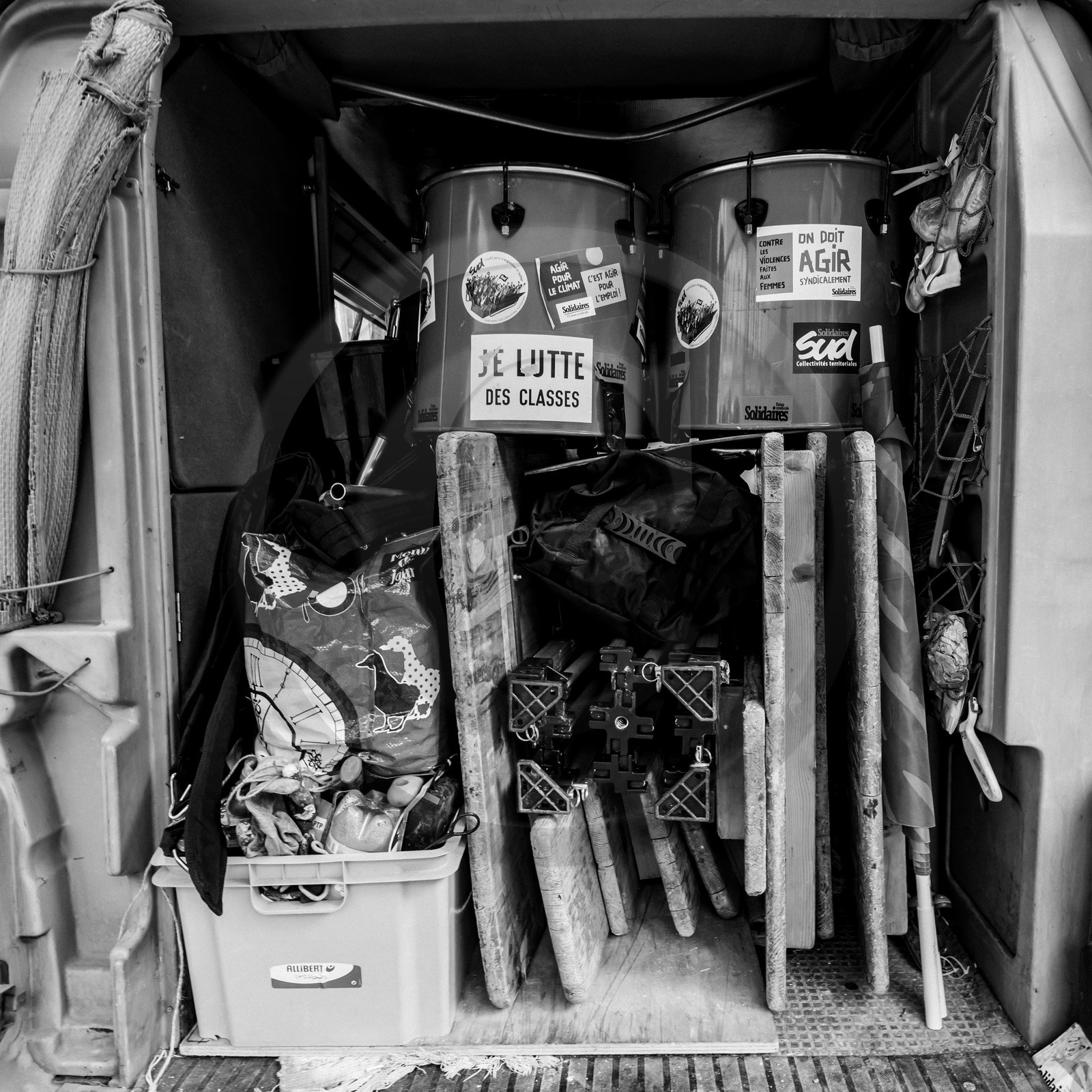 8 mars 2021 : Journée internationale du droit des Femmes