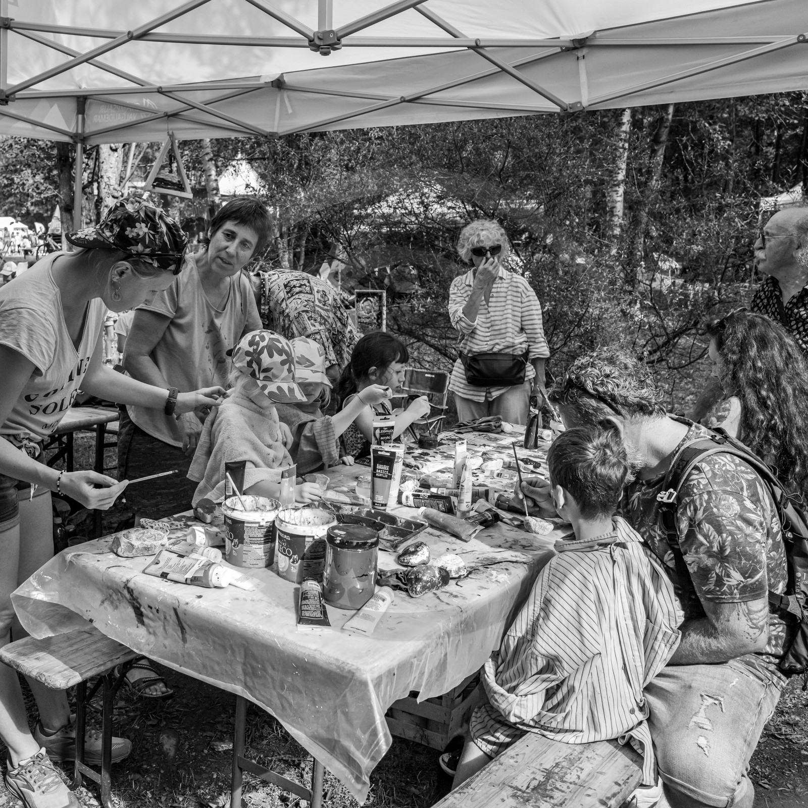 14 aout 2024 : Les ateliers créatifs proposés par l'Ouort au festival  l'Echo des Mots à Saint-Jean-Saint-Nicolas