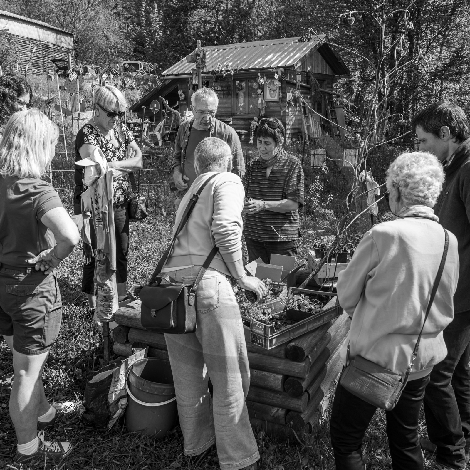 12 mai 2024 : vide-jardin et marché de créateurs
