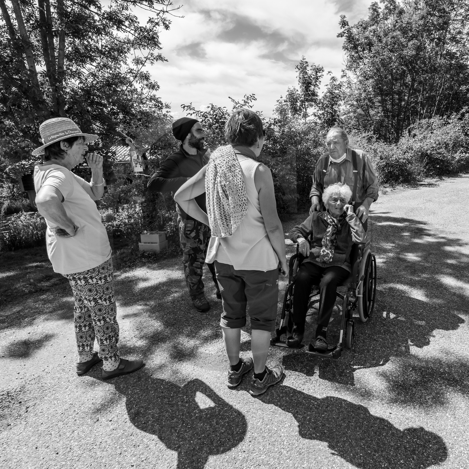 06 juin 2021 : Vide-Jardin et peinture végétale