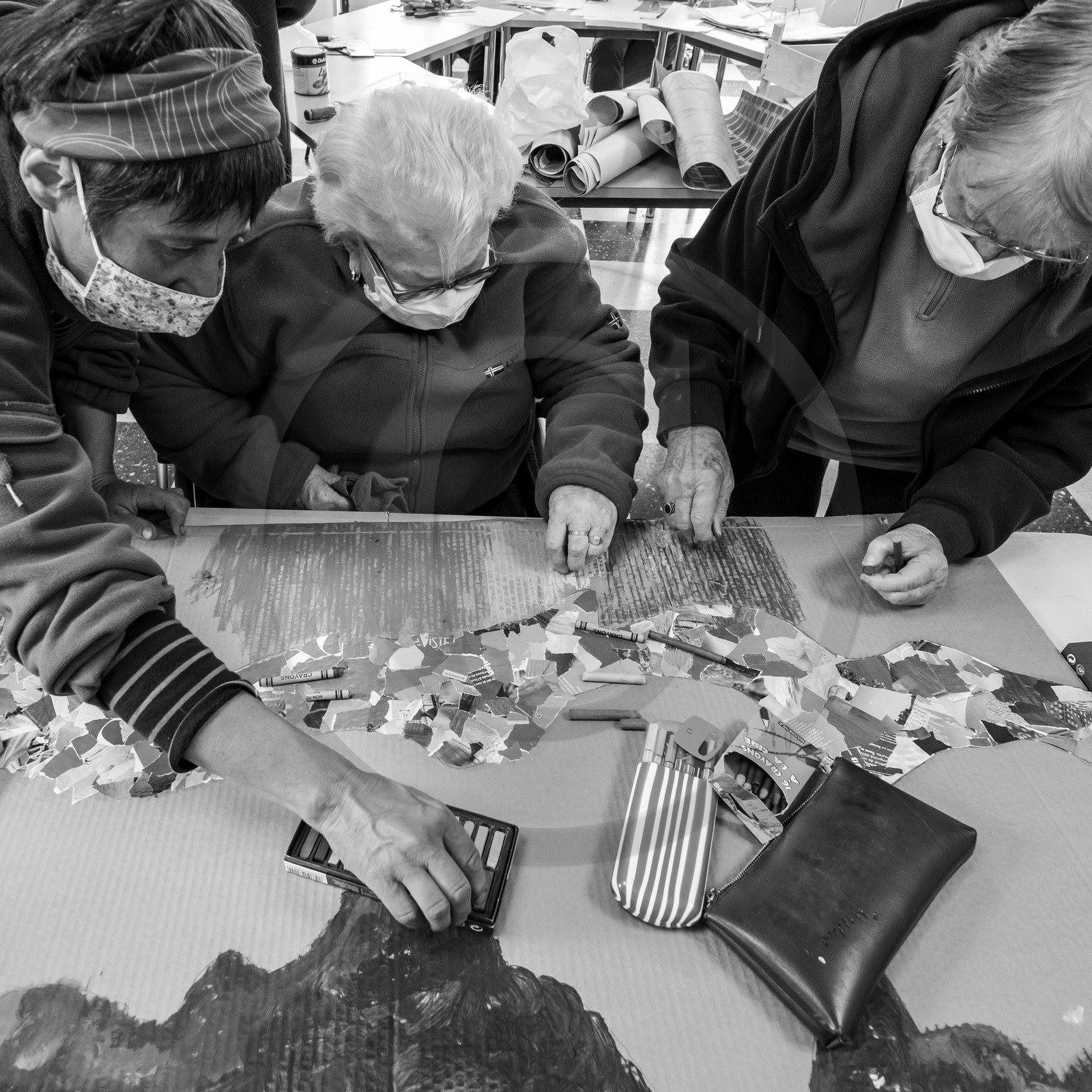 21 avril : jardinage, collages, peinture