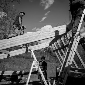 Permaculture - Construction d'une serre bioclimatique semi-enterrée