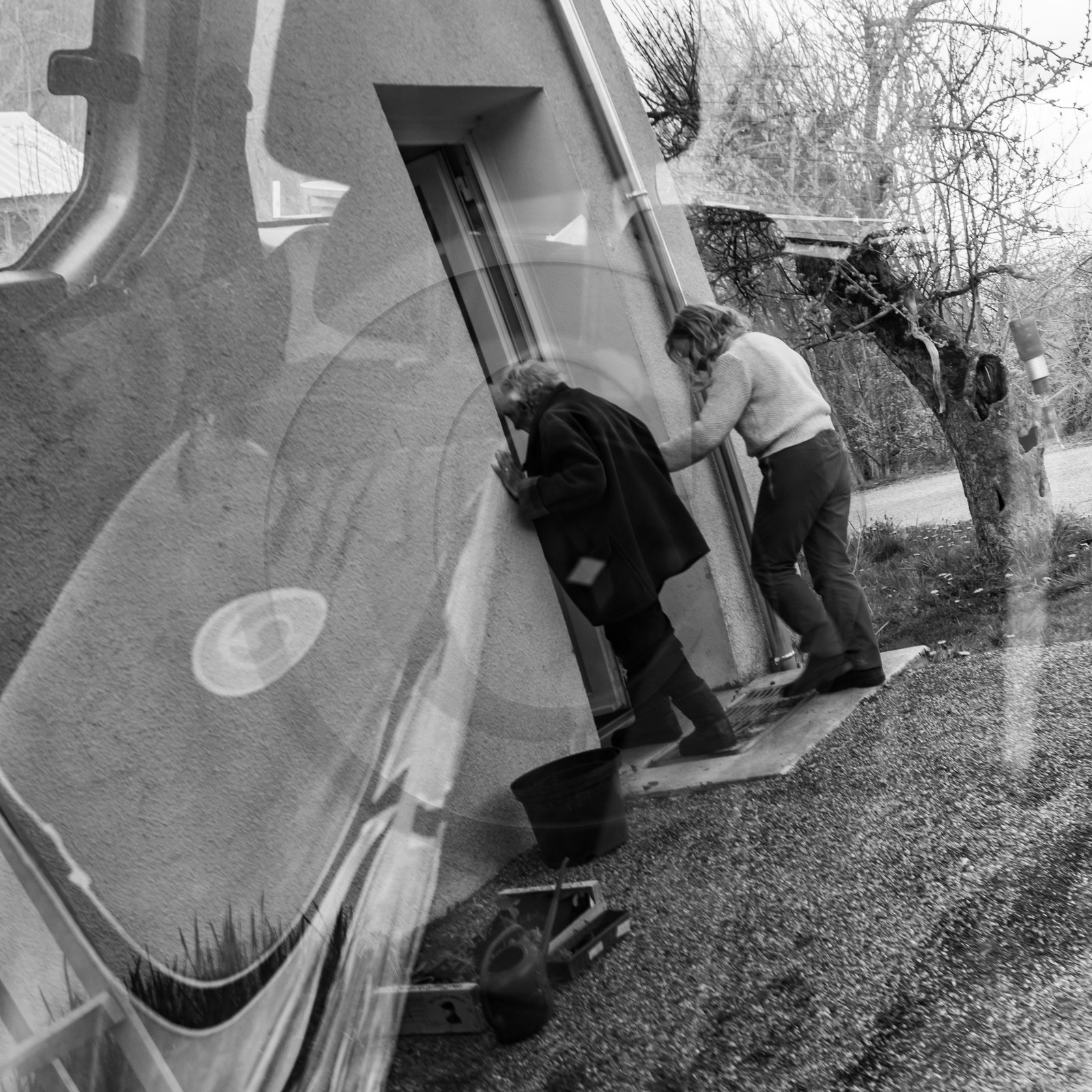 21 avril : jardinage, collages, peinture