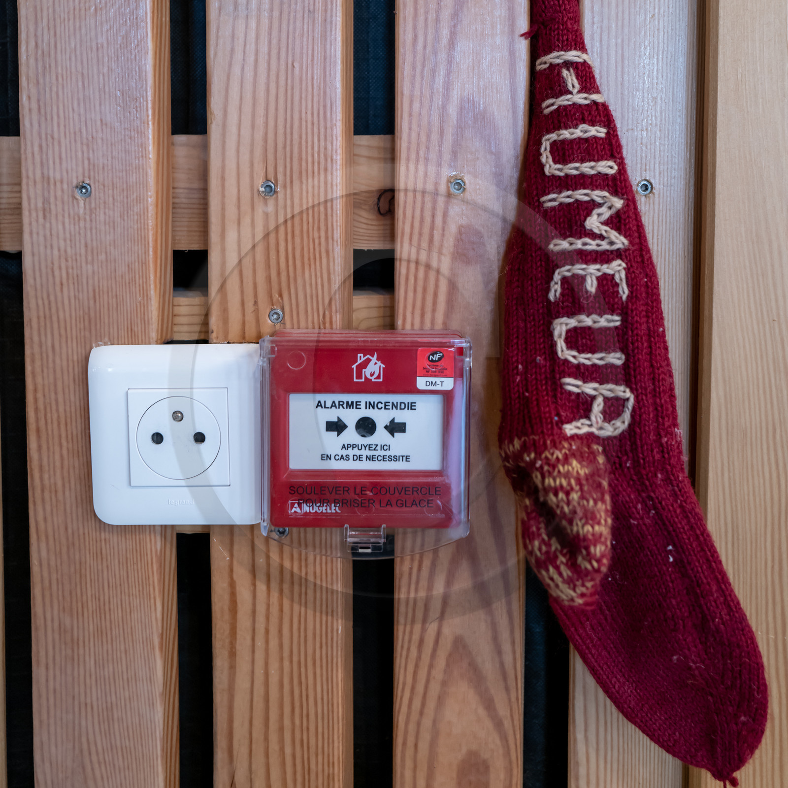 Exposition L comme laine, lien, lieu à la médiathèque de St-Bonnet-en-Champsaur