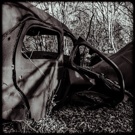 Un cimetière de voitures