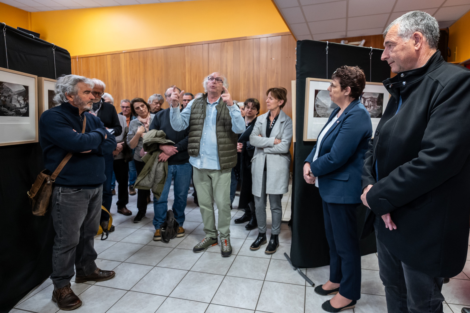 Exposition d'une sélection de photographies des Hautes-Alpes réalisées par Henry Coufourier entre 1913 et 1936 proposée par l'association Regards Alpins.