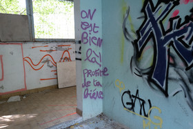 La Piscine de St Léger les Mélèzes