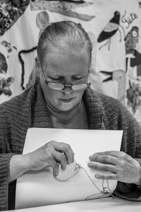 Broderies sur les photographies de Denis Lebioda, jeux, panneaux mon livre préféré, voyage en amérique latine de Claudine et Denis Meyer