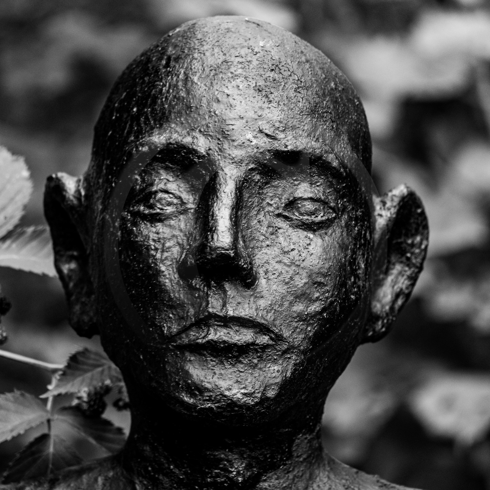 Exposition La forêt d'hommes, une création de Barbara Fougnon, artiste plasticienne