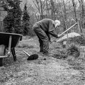 21 avril : jardinage, collages, peinture