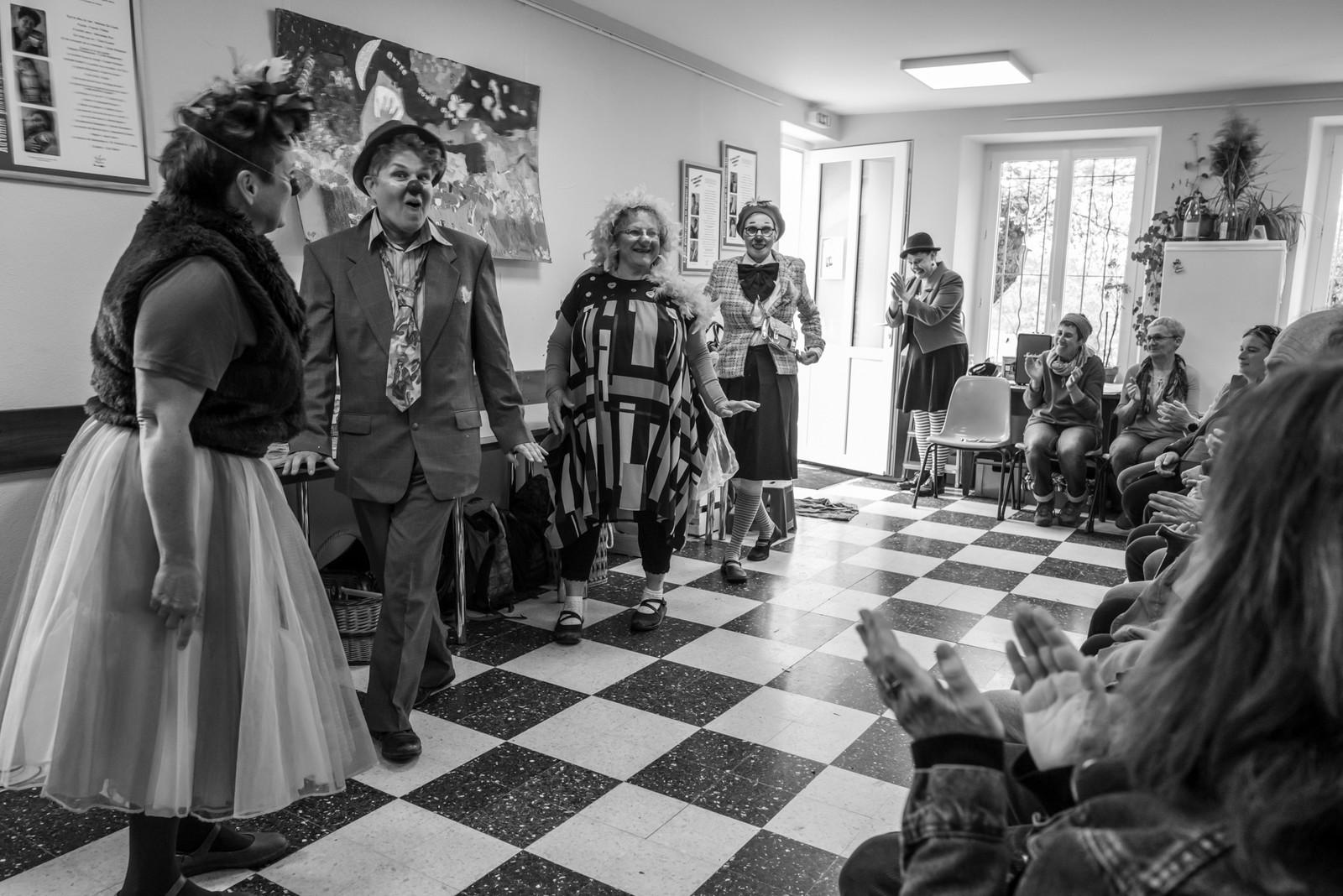 07 mai 2025 : Des clowns à l'Ouort