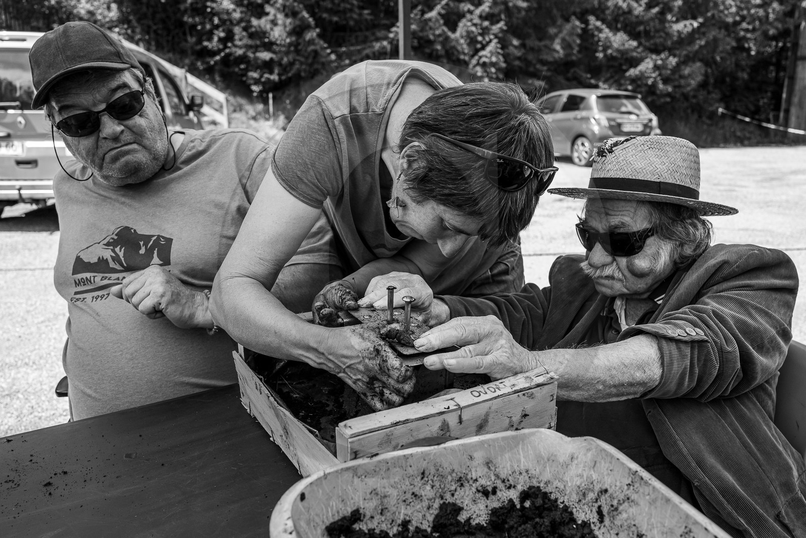 24 mai 2023 : du bricolage, du jardinage et une visite