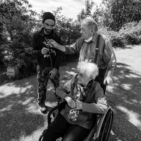 06 juin 2021 : Vide-Jardin et peinture végétale