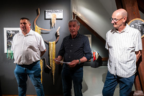 Exposition L comme laine, lien, lieu conçue par l'Ouort de Benevènt, sous la houlette de Claudine Meyer, artiste plasticienne, accompagnée de photographies de Denis Lebioda. Une proposition de la Communauté de Communes du Champsaur - Valgaudemar et de son service culturel.