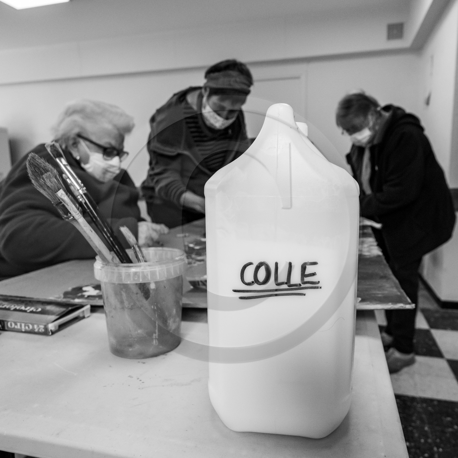 21 avril : jardinage, collages, peinture