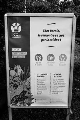 05 juillet 2023 : une cantine et des artistes