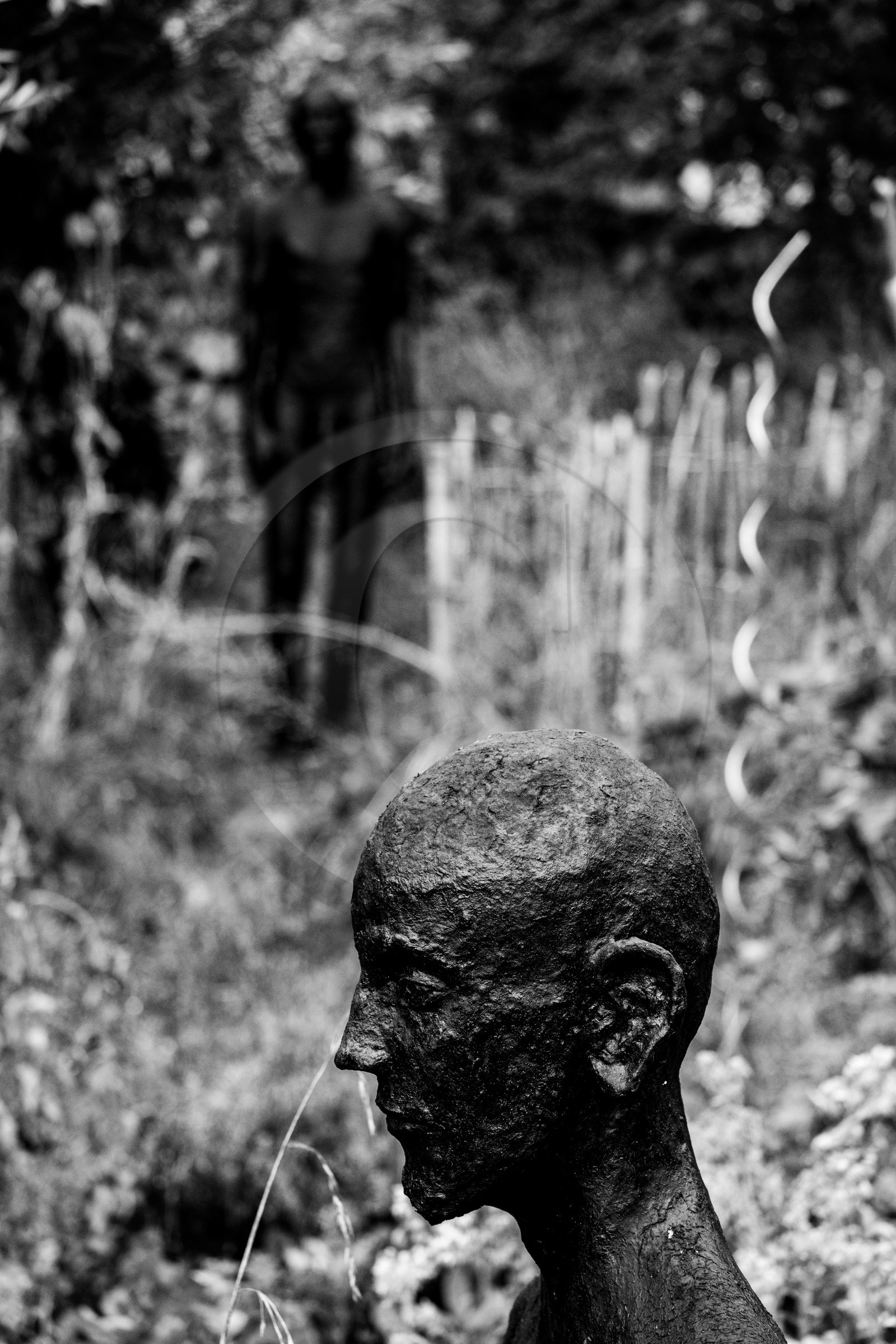Exposition La forêt d'hommes, une création de Barbara Fougnon, artiste plasticienne