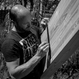 Permaculture - Construction d'une serre bioclimatique semi-enterrée