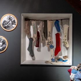 Exposition L comme laine, lien, lieu conçue par l'Ouort de Benevènt, sous la houlette de Claudine Meyer, artiste plasticienne, accompagnée de photographies de Denis Lebioda. Une proposition de la Communauté de Communes du Champsaur - Valgaudemar et de son service culturel.