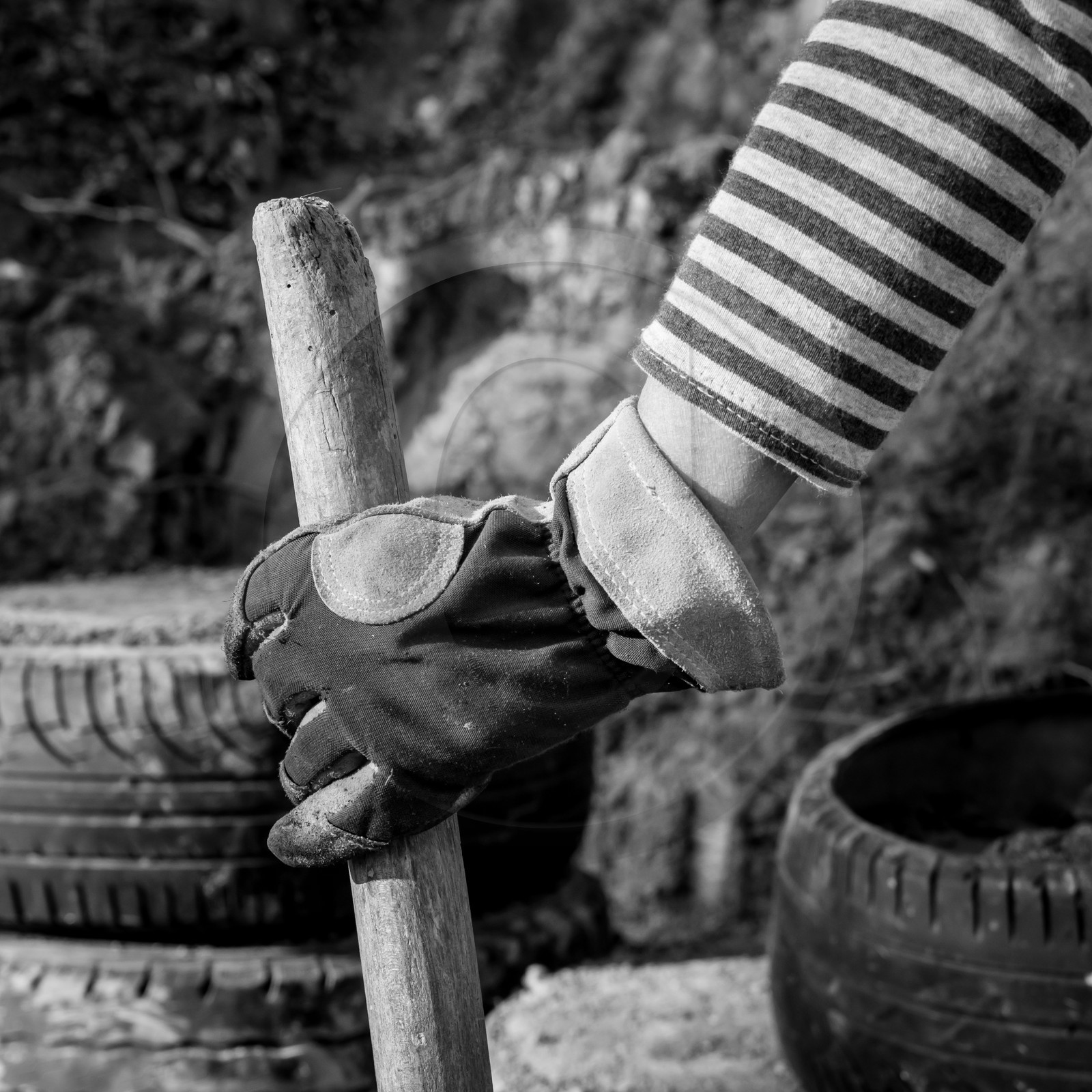 Permaculture - Construction d'une serre bioclimatique semi-enterrée