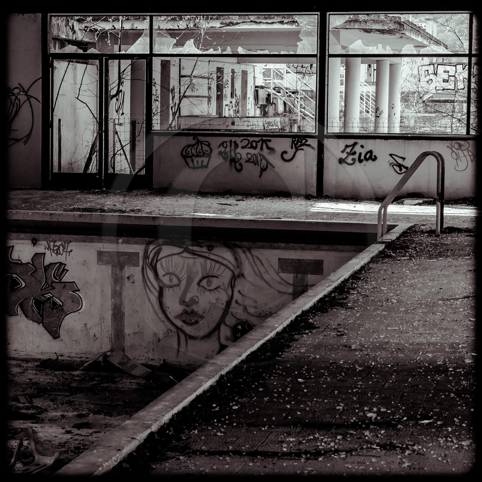 La piscine de Saint-Léger-les-Mélèzes
