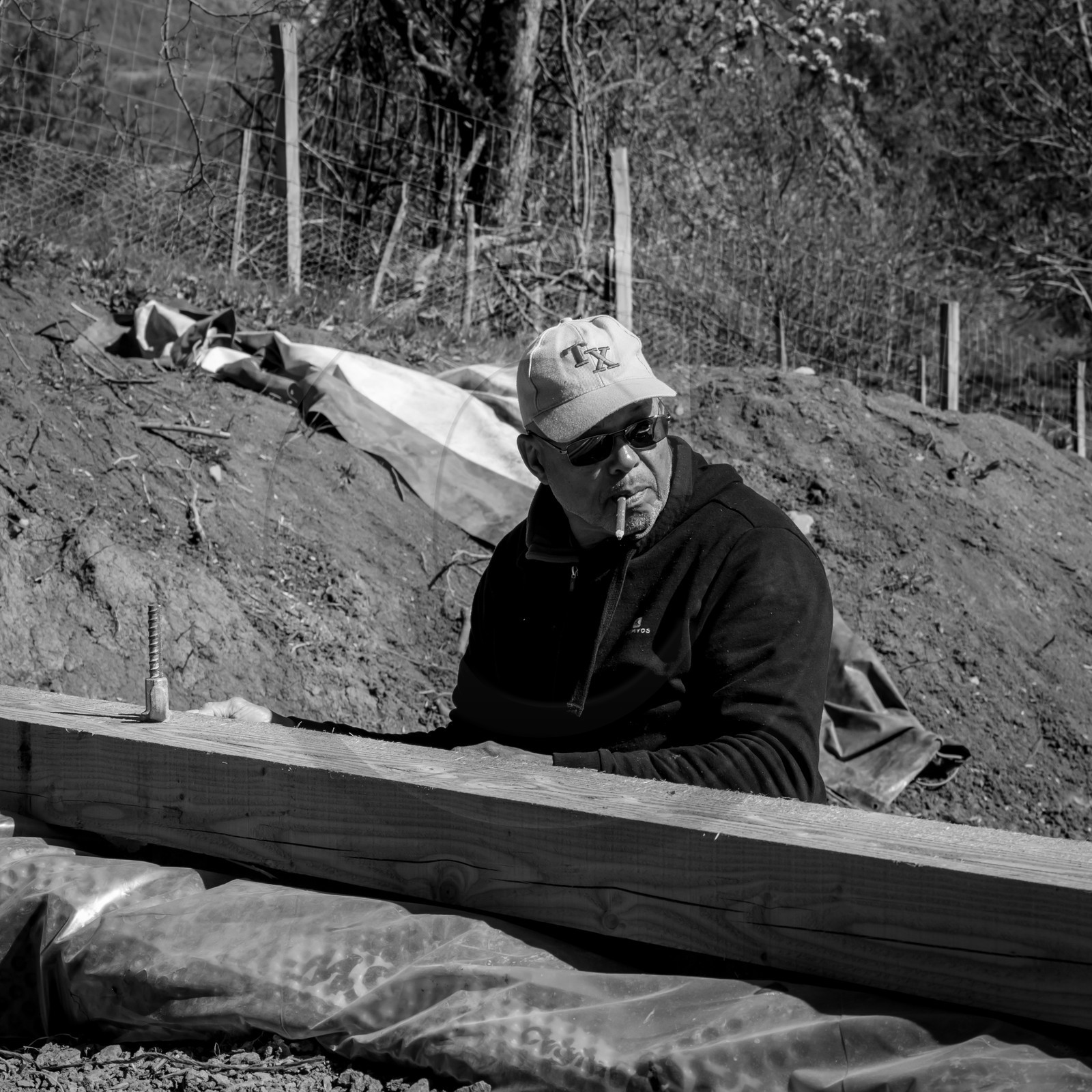 Permaculture - Construction d'une serre bioclimatique semi-enterrée