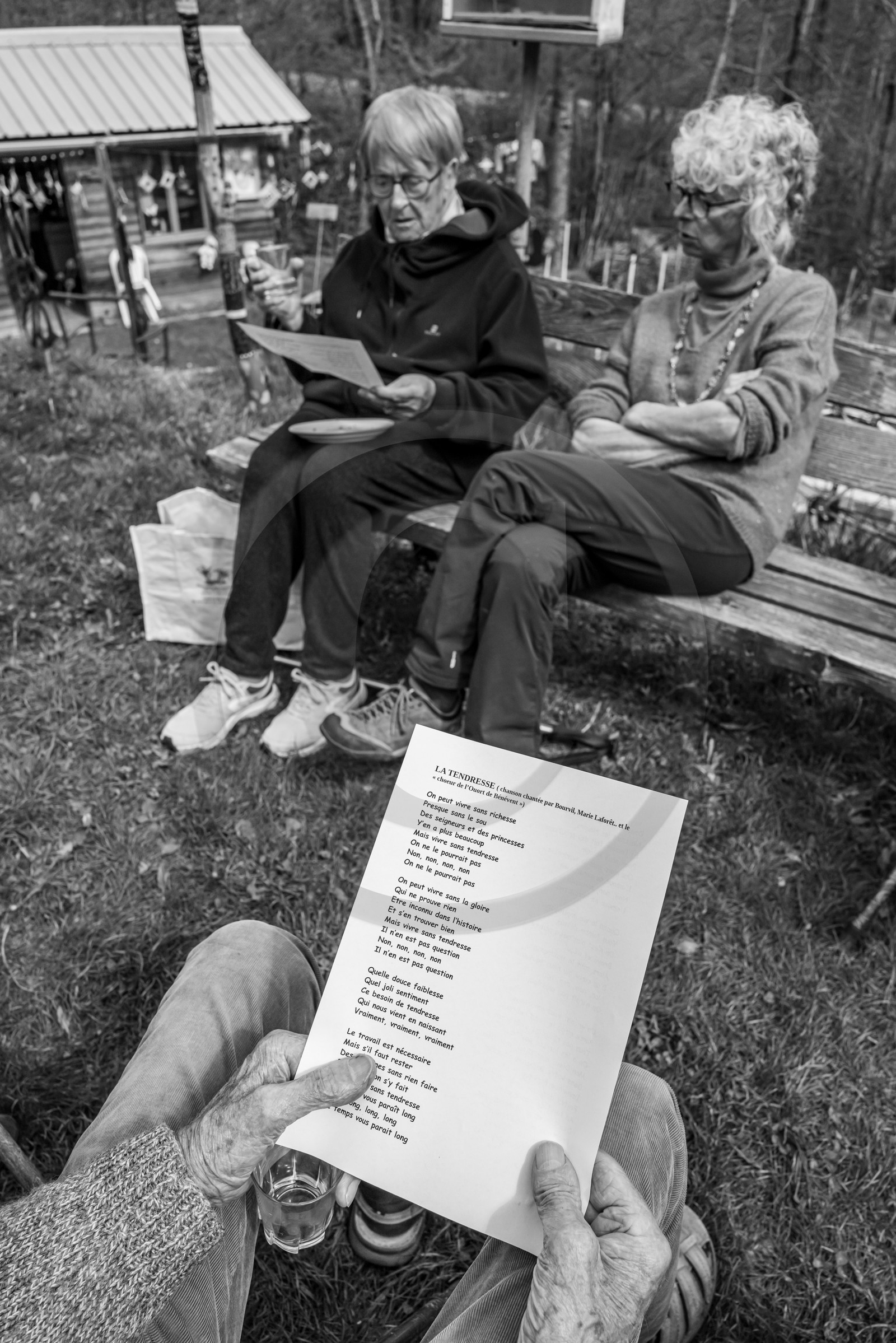 01 mai 2024 : chants, laine et jardinage