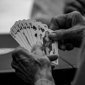 30 juin 2021 : Jardinage, jeux de cartes, masques