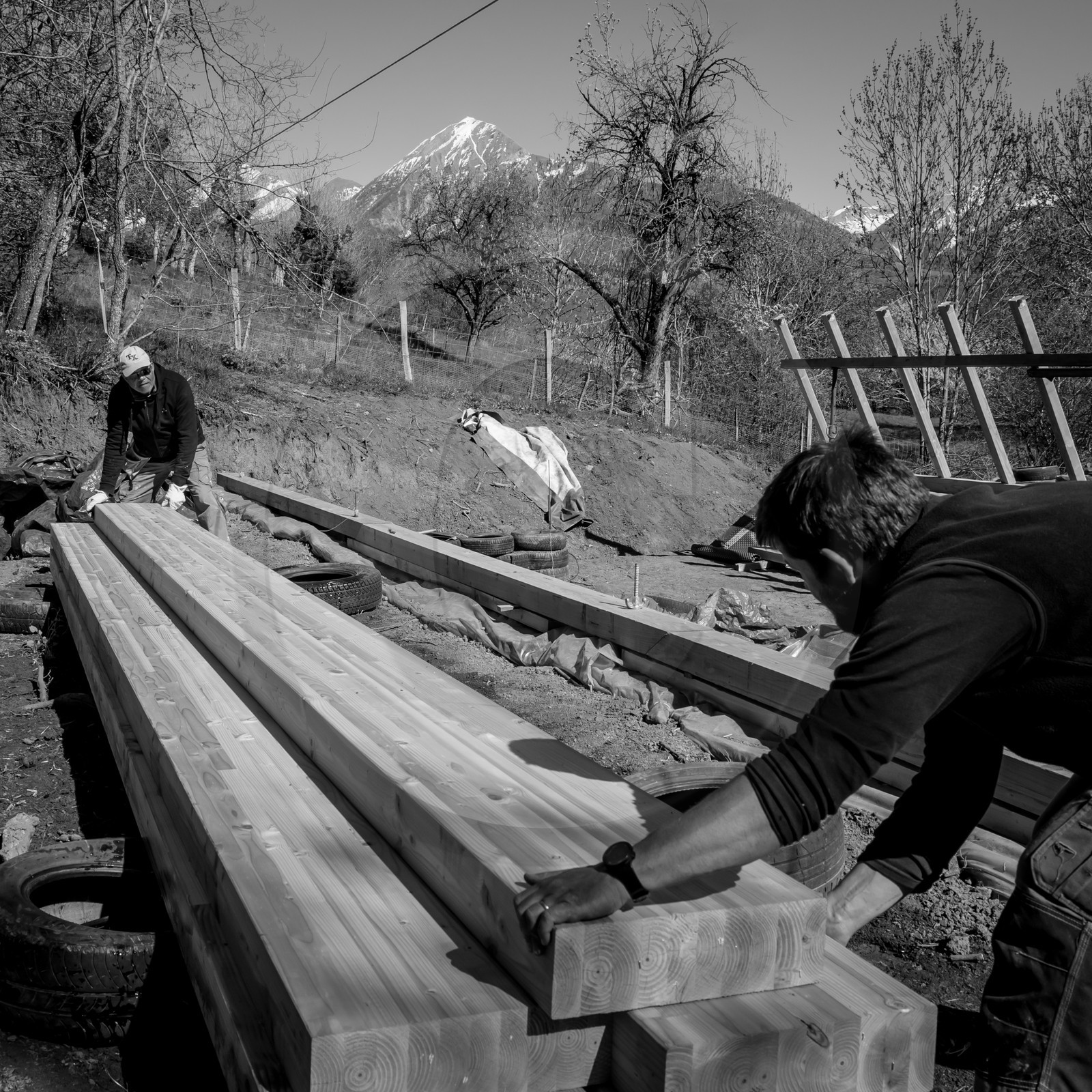 Permaculture - Construction d'une serre bioclimatique semi-enterrée