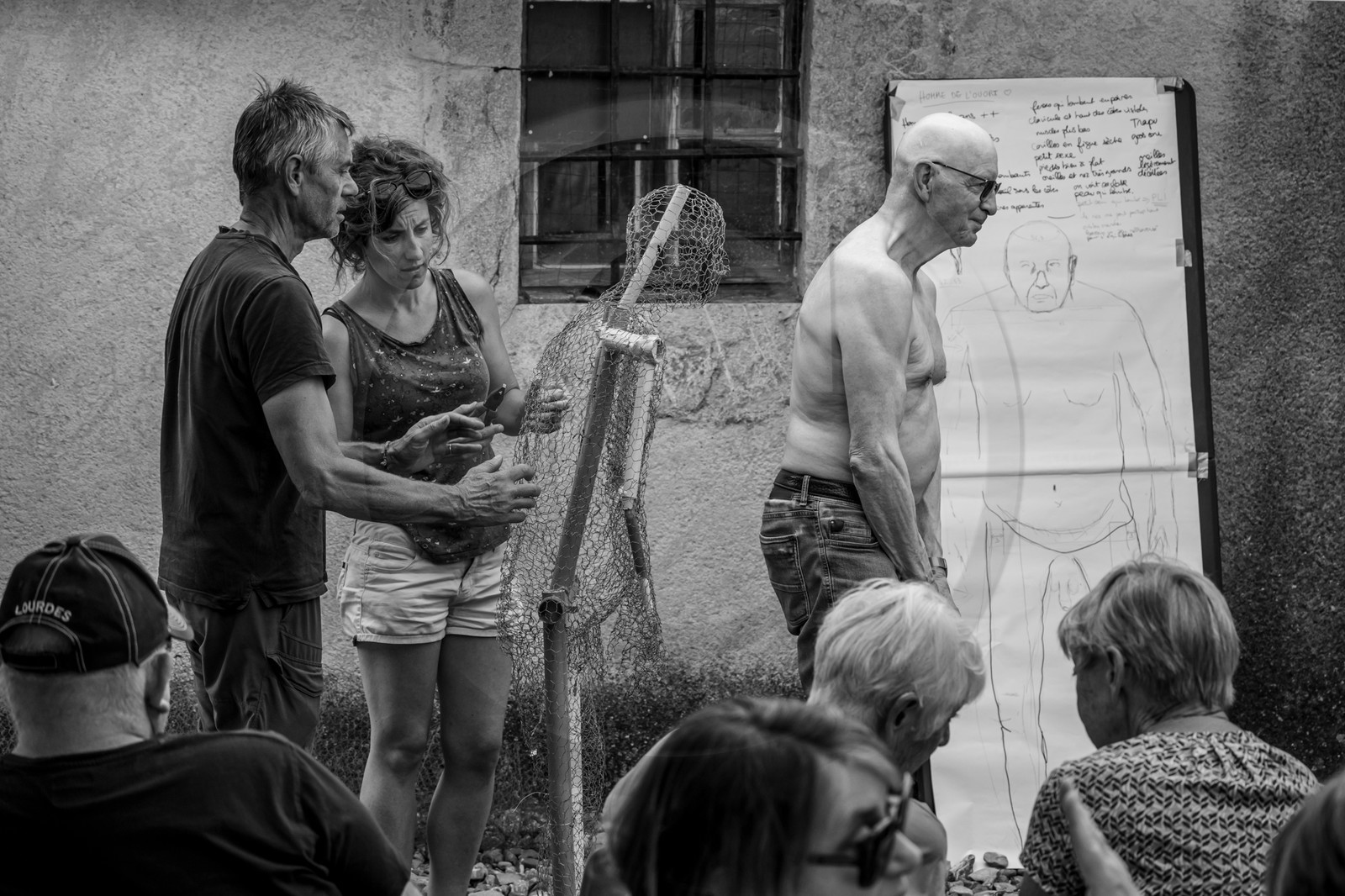 Conception et fabrication de Marcel Joli Coeur l'homme de l'Ouort, avec Barbara Fougnon, artiste plasticienne, dans le cadre de son projet de forêt d'hommes