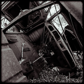 Un cimetière de voitures