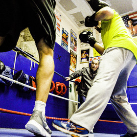 Lorsque l'homme frappe l'homme