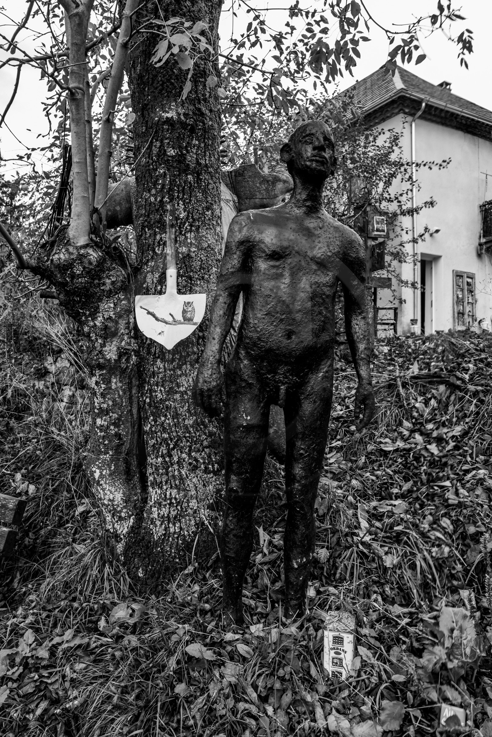 Exposition La forêt d'hommes, une création de Barbara Fougnon, artiste plasticienne