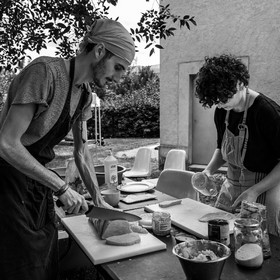 05 juillet 2023 : une cantine et des artistes