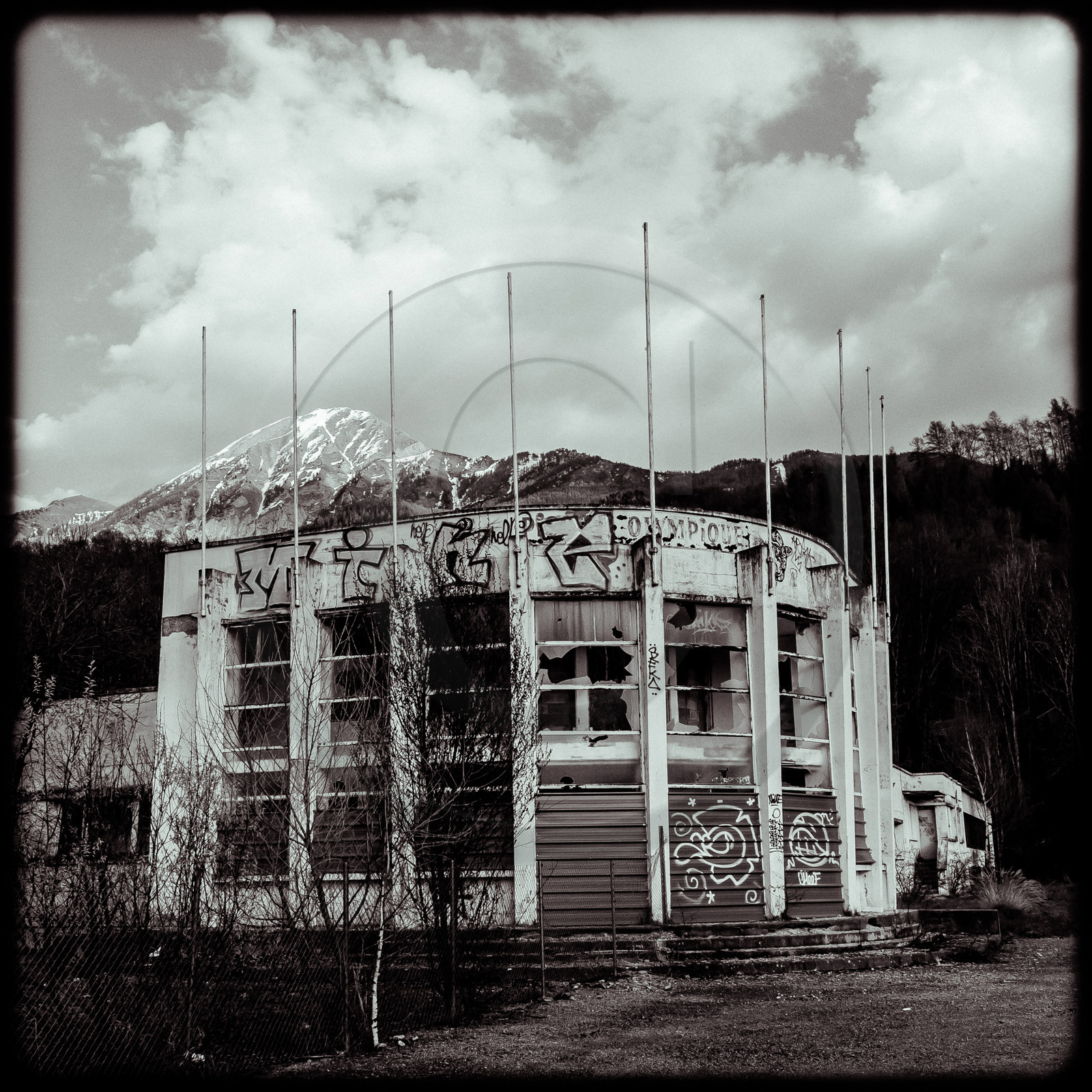 La piscine de Saint-Léger-les-Mélèzes