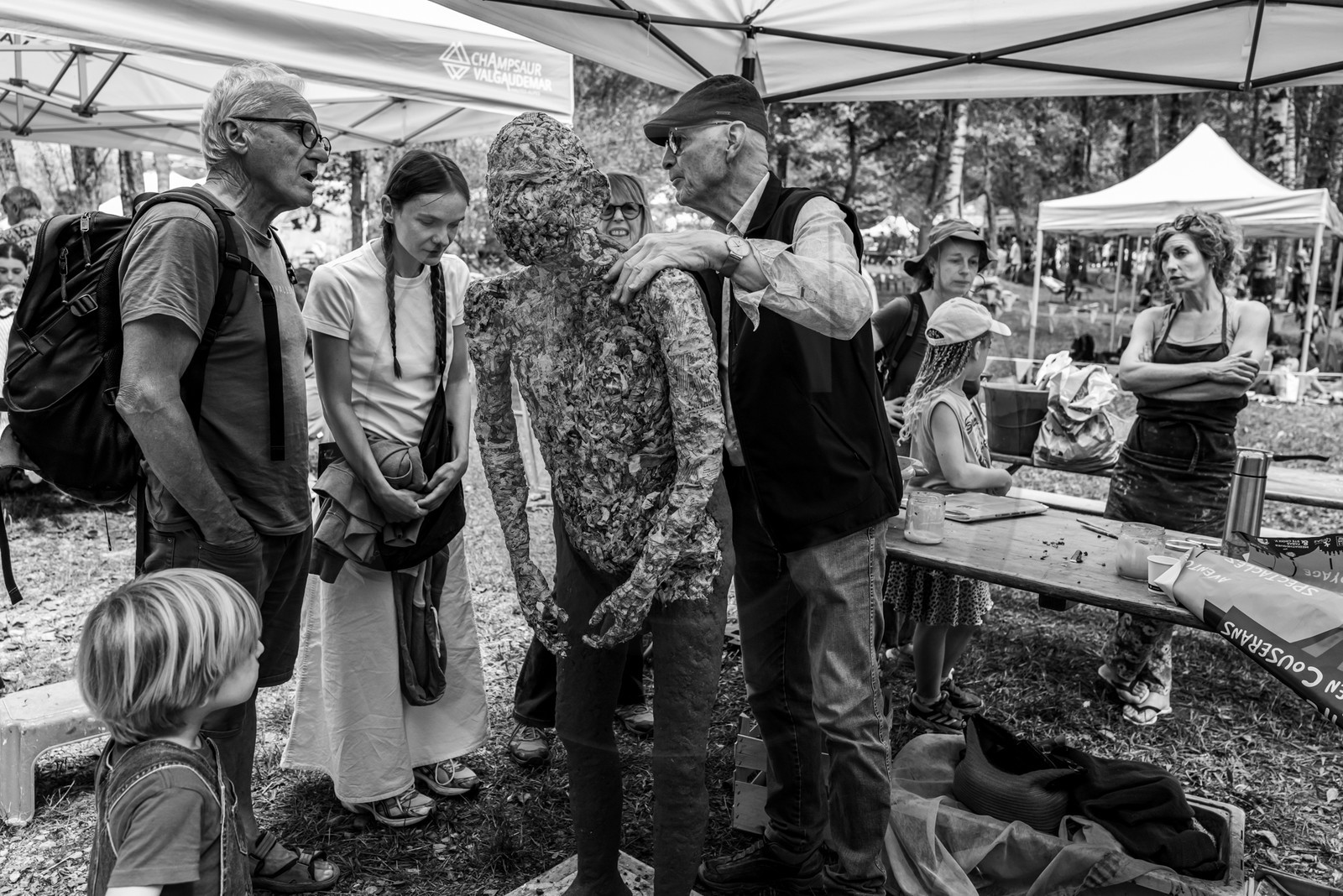 14 aout 2024 : Les ateliers créatifs proposés par l'Ouort au festival  l'Echo des Mots à Saint-Jean-Saint-Nicolas