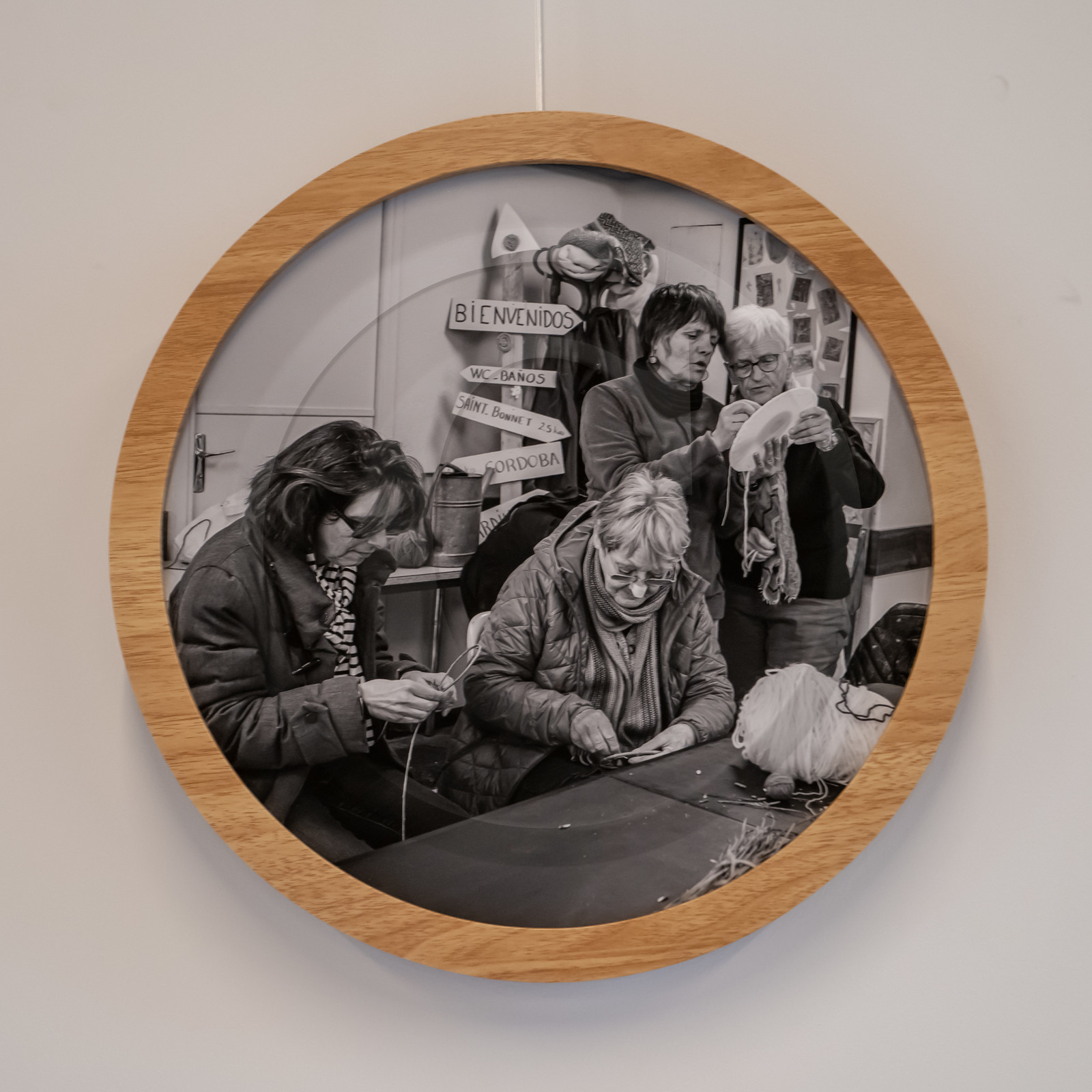 Exposition L comme laine, lien, lieu à la médiathèque de St-Bonnet-en-Champsaur