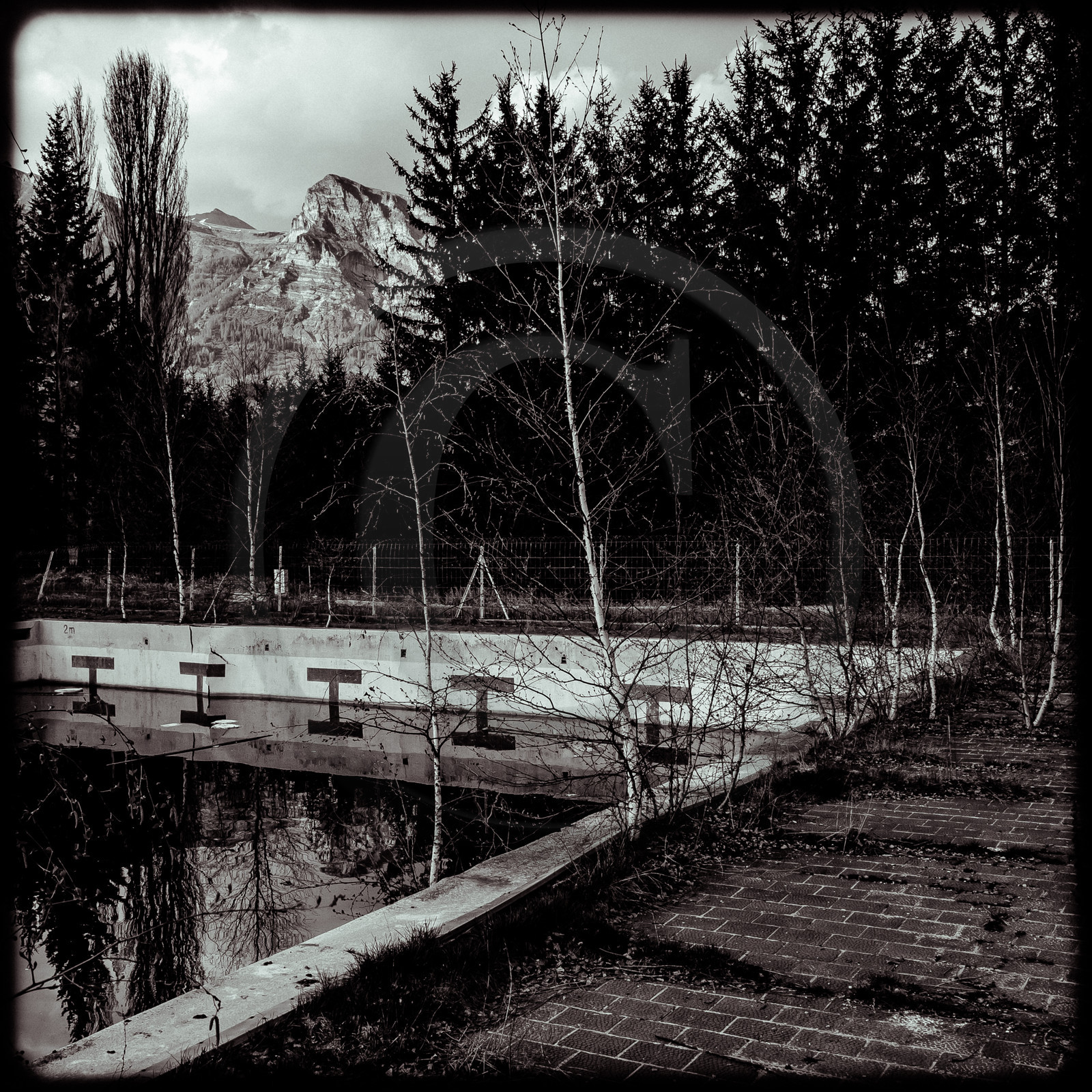 La piscine de Saint-Léger-les-Mélèzes